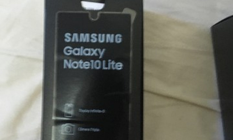 Samsung Note 10 Lite...