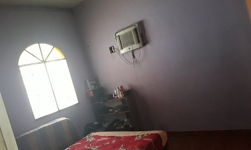 Vendo Casa Com Ponto...