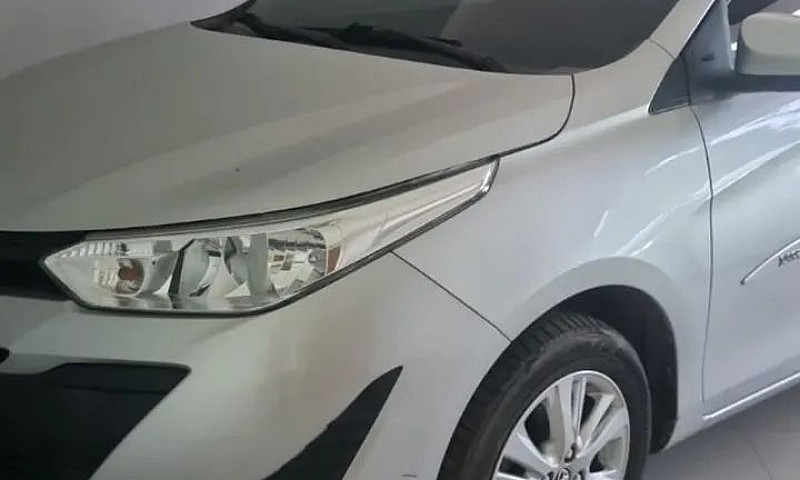 Toyota Yaris Xl Plus...