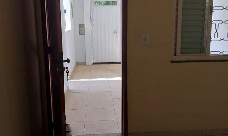 Casa No Bairro Aerop...