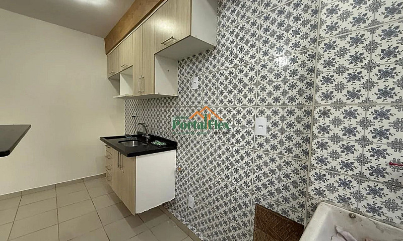 Apartamento À Locaçã...
