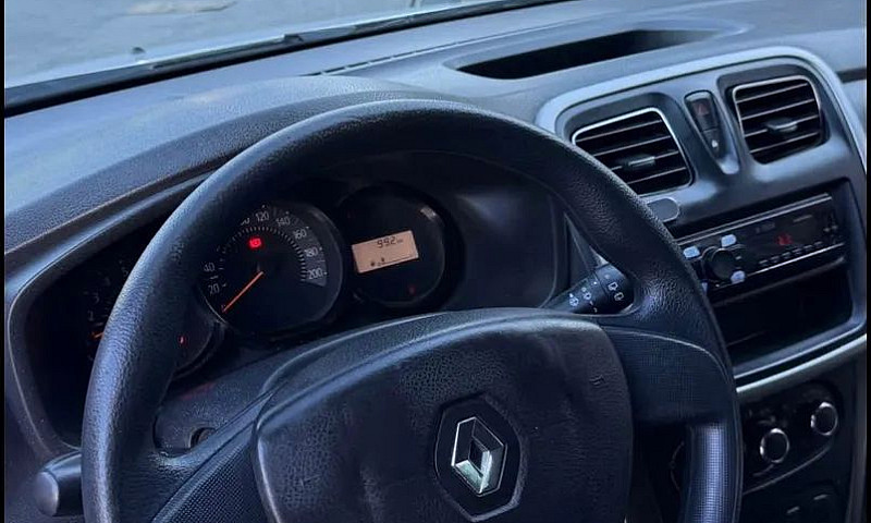 Renault Sandero Auth...
