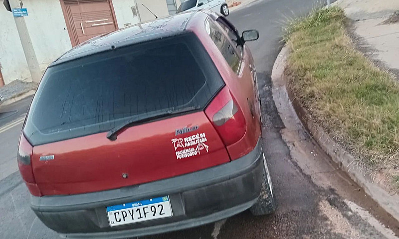 Fiat Palio Edx 1.0 M...