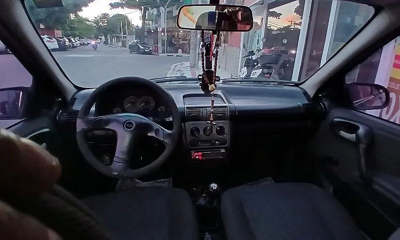 Chevrolet Corsa Sed ...