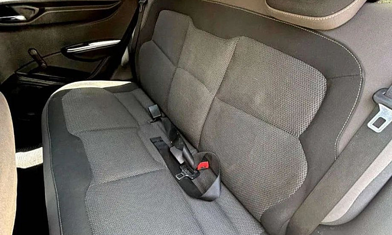 Chevrolet Prisma Sed...