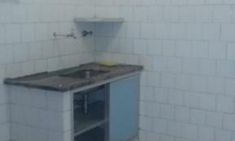 Aluga-Se Apartamento...