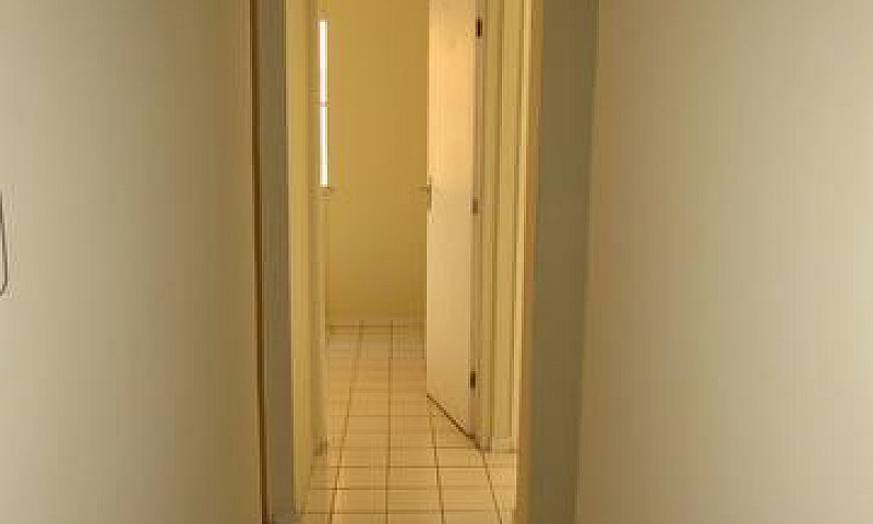 Apto No 1º Andar, Co...