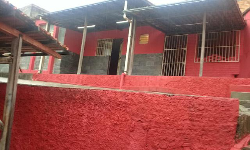 Aluga-Se Casa No Bai...