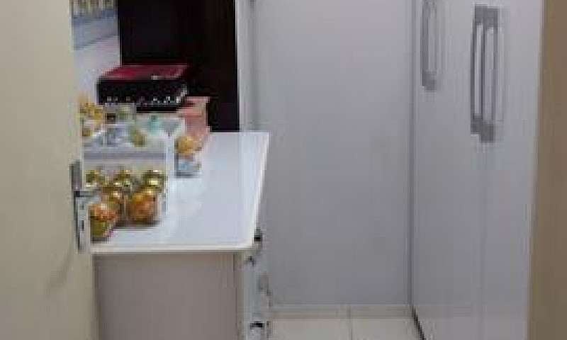 Linda Casa Em Condom...