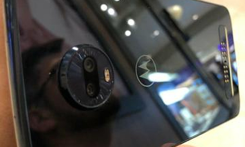 Barbada, Moto Z3 Top...