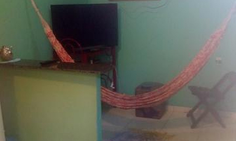 Vendo Uma Casa De Al...