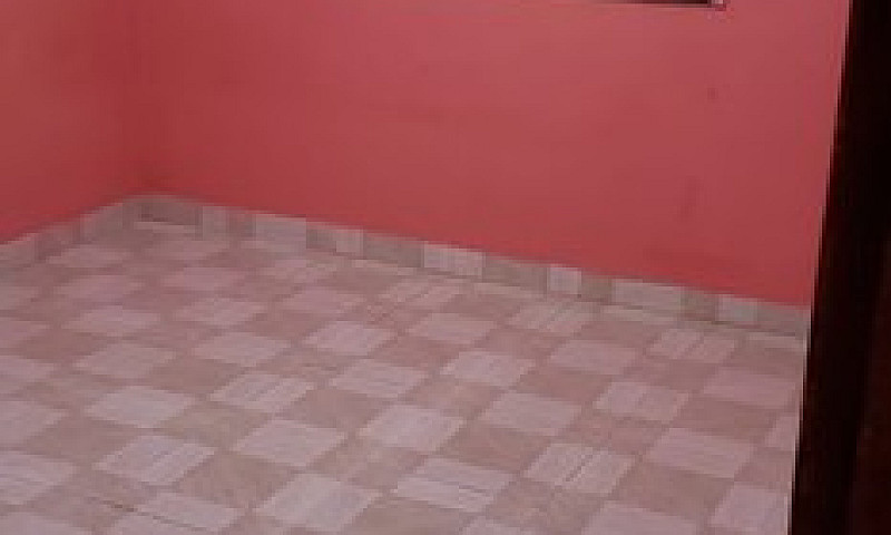 Aluga-Se Casa No Mar...