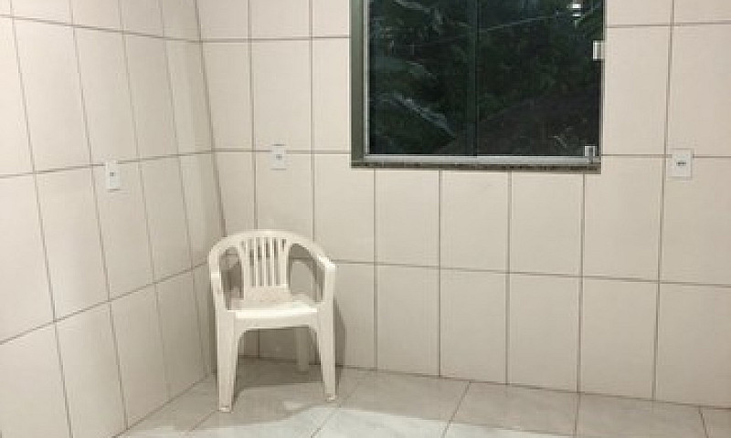 Aluga-Se Kitnet No M...