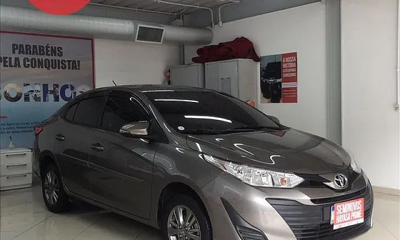 Toyota Yaris 1.5 16V...