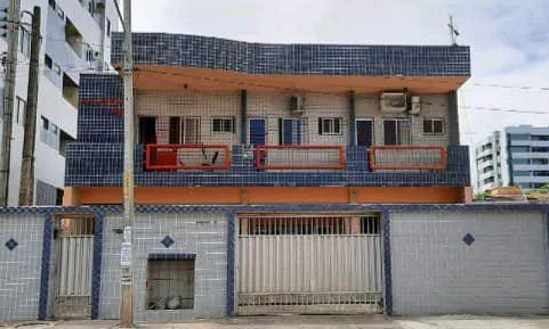 Kitnet Em Casa Caiad...