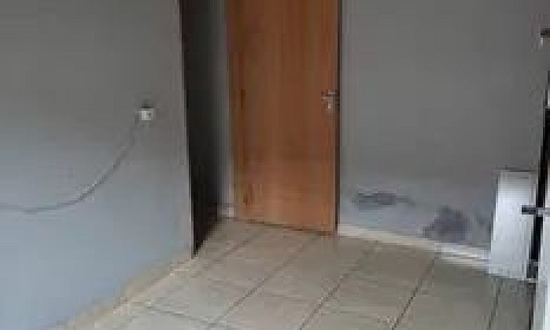 Casa Em Rocha Mirand...