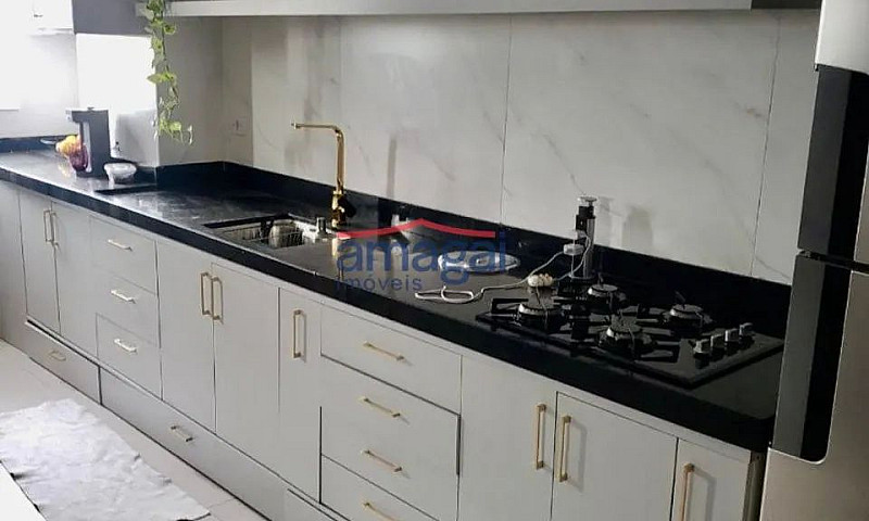 Apartamento De 2 Qua...