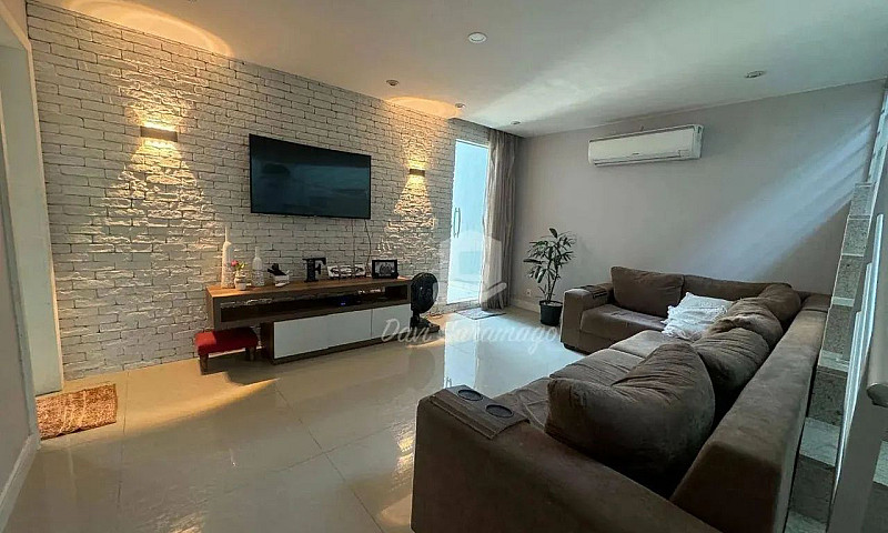 Casa Com 4 Quartos À...