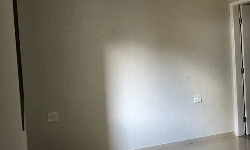 Alugo Apto 3 Quartos...