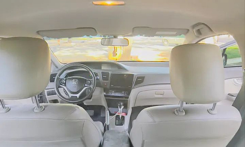 Honda Civic Sedan Lx...