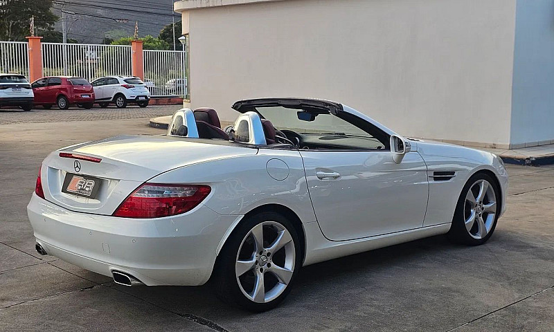 Mercedes-Benz Slk-25...