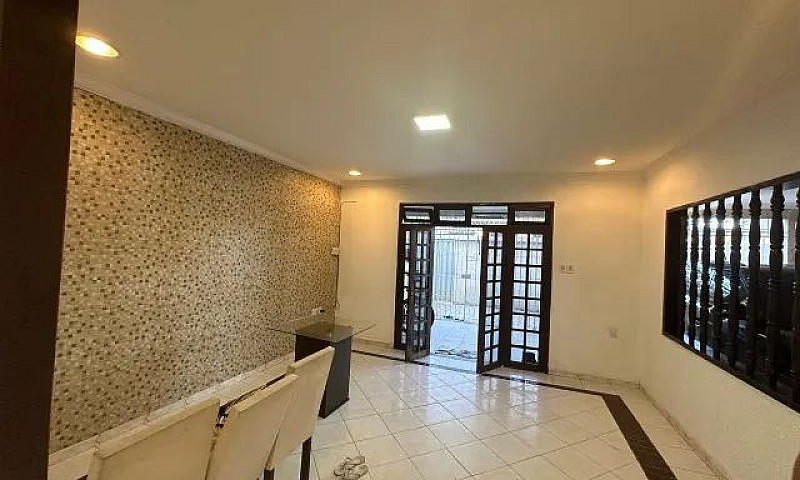 Casa Residencial Em ...