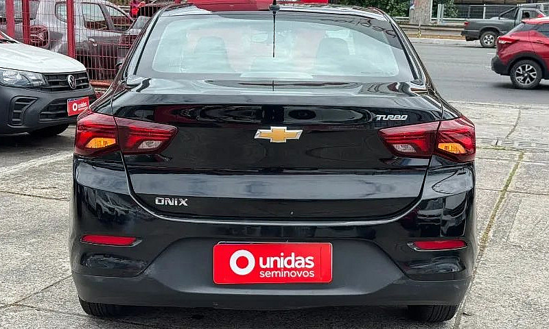 Chevrolet Onix Plus ...