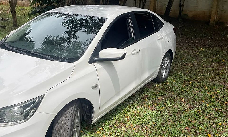 Chevrolet Onix Plus ...