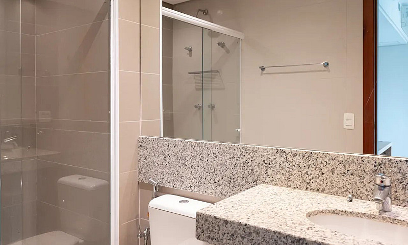 Apartamento Semimobi...