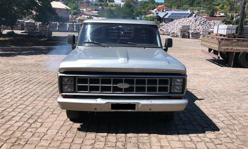 Ford F-1000...