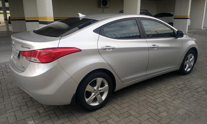 Elantra 2.0 16V 178V...