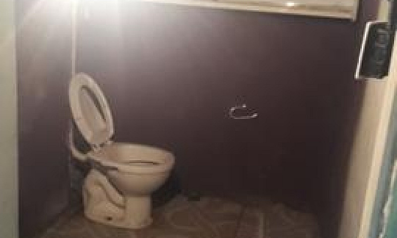 Alugo Casa Na Cidade...