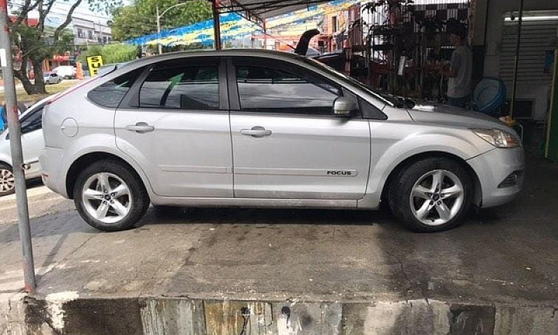 Vendo Focus 1.6...