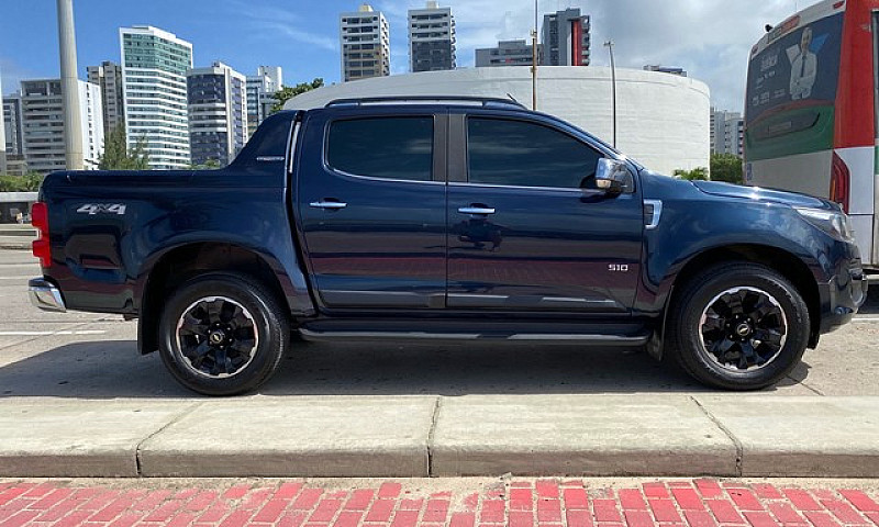 2.8 High Country 4X4...