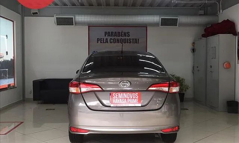 Toyota Yaris 1.5 16V...