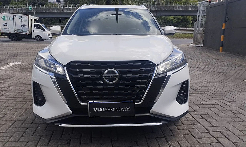 Kicks Exclusive 1.6 ...