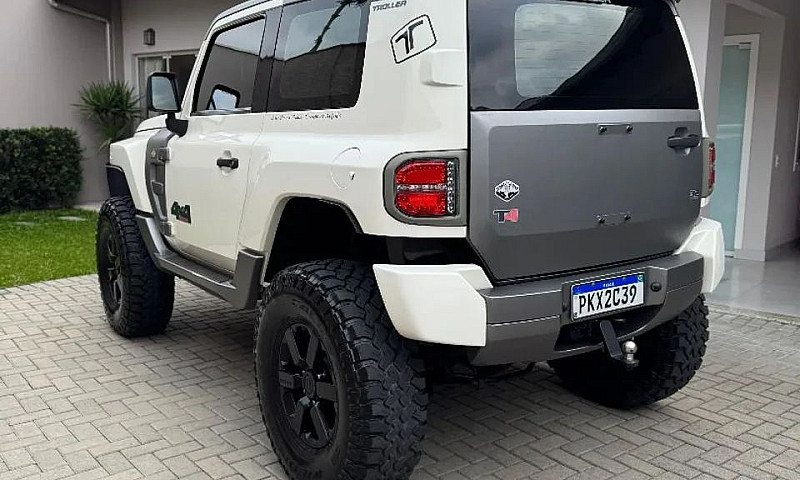 Troller T-4 4X4 3.2 ...