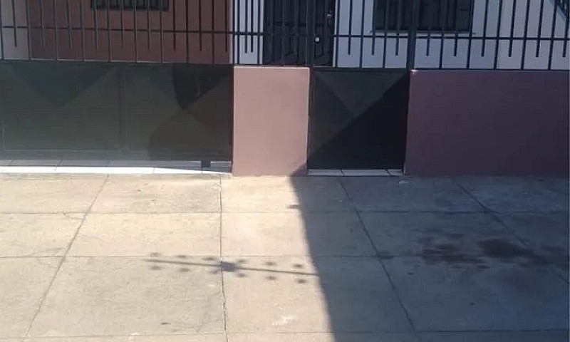 Aluga-Se Casa No Con...