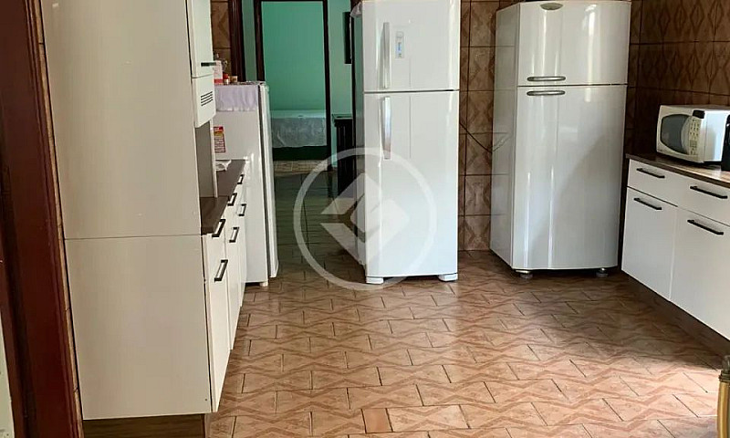 Casa À Venda No Parq...