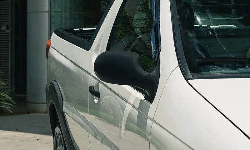 Fiat Strada Working ...