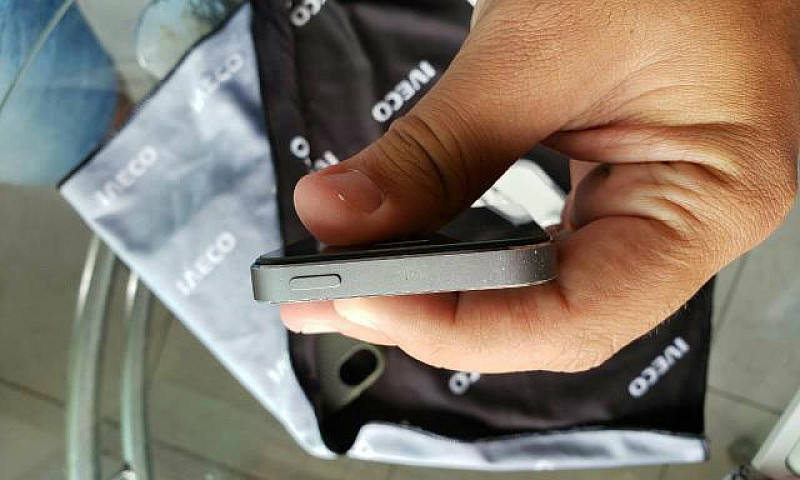 Iphone 5S 16 Gigas -...