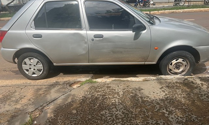 Ford Fiesta 98/98 (2...