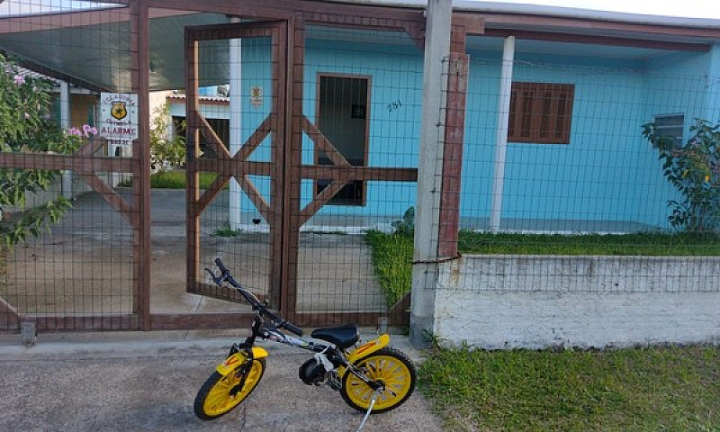 Vendo Casa Com Anexo...