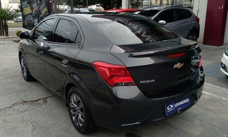 Chevrolet Prisma Adv...