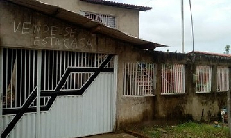 Vende-Se Prédio ...