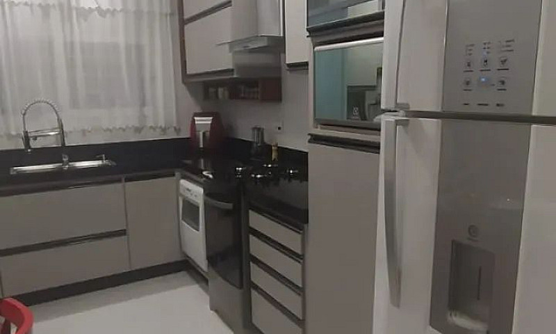 Apartamento 94M², 3Q...