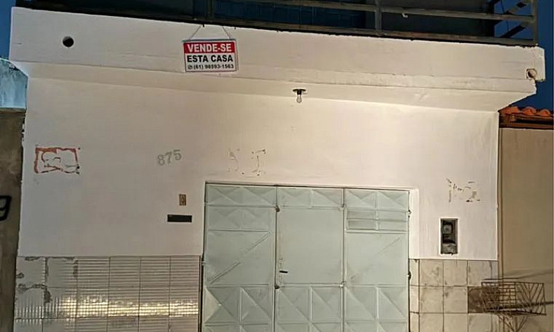 Sobrado No Centro De...