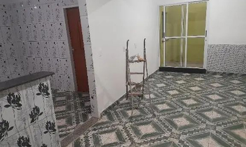 Alugel De Uma Casa...