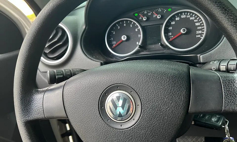 Volkswagen Gol Geraç...