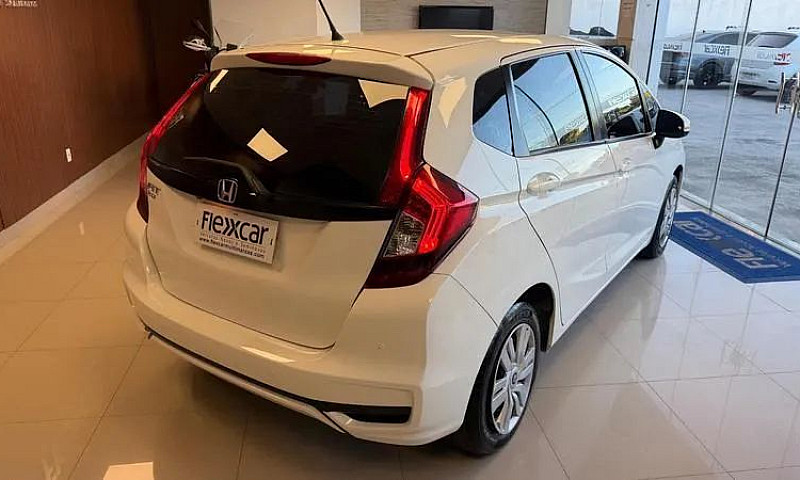 Honda Fit Personal 1...